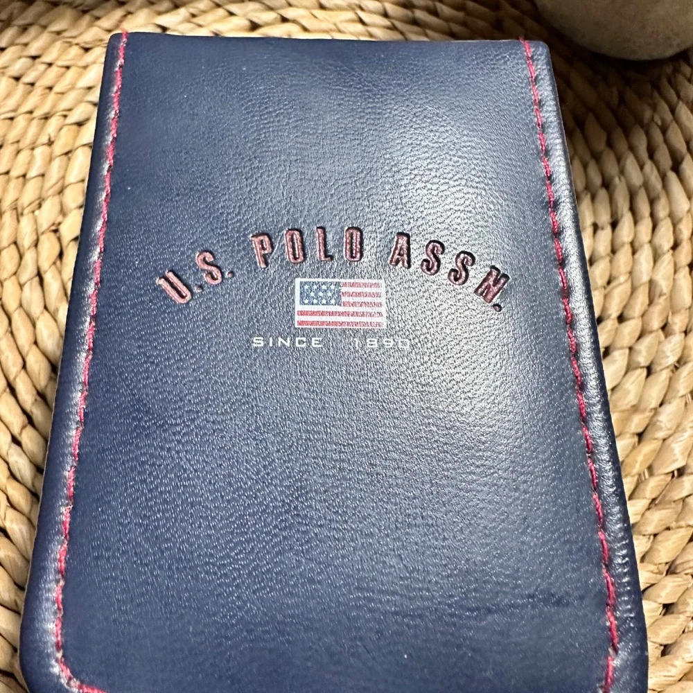 Watch - Picture 9 of 9